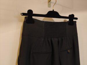 PANTALON À LANIÈRES – Image 3