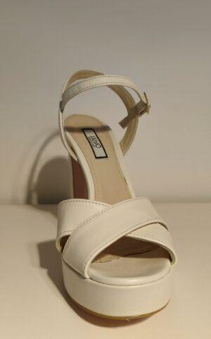SANDALES À TALONS TRÈS HAUT BEIGE – Image 2