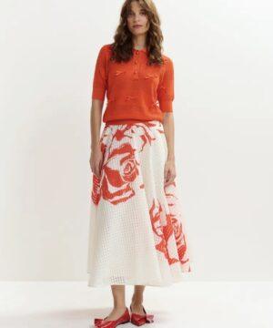 Jupe mi-longue plissée blanc cassé et rouge à fleurs boutique rive gauche Belfort