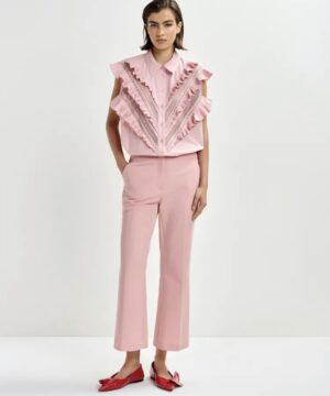 ESSENTIEL ANTWERP Chemise sans manches rose clair à volants et ornements Chemise sans manches rose clair à volants et ornements Chemise sans manches rose clair à volants et ornementsNouveau NouveautésVêtementsTops et chemisesChemise sans manches à volants et ornements Chemise sans manches rose Boutique rive gauche belfort