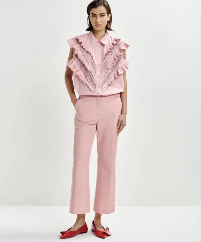ESSENTIEL ANTWERP Chemise sans manches rose clair à volants et ornements Chemise sans manches rose clair à volants et ornements Chemise sans manches rose clair à volants et ornementsNouveau NouveautésVêtementsTops et chemisesChemise sans manches à volants et ornements Chemise sans manches rose Boutique rive gauche belfort