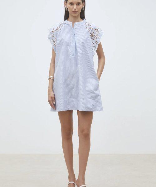Robe courte à rayures brodées