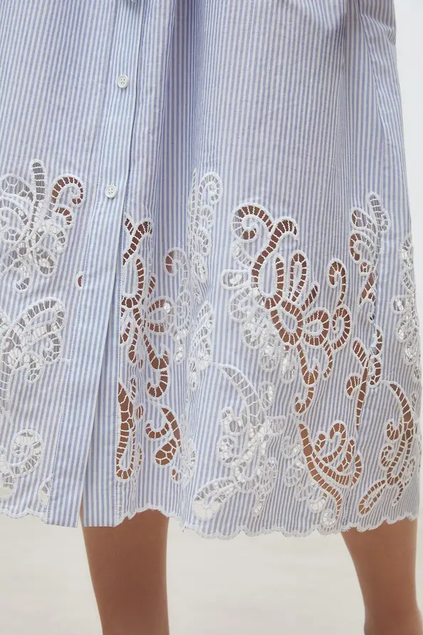 Robe-chemise-longue-a-rayures-brodees