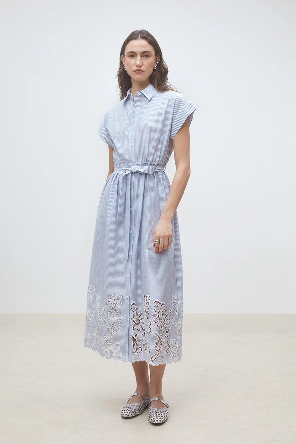 Robe-chemise-longue-a-rayures-brodees-face