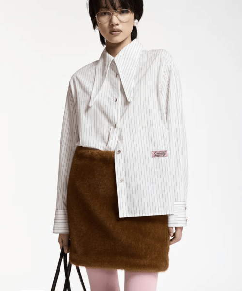 Chemise à rayures avec col allongé blanc cassé et noire