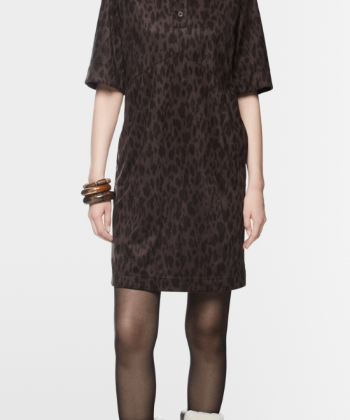 Robe à motif léopard